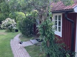 Isans stuga, vacation home in Broby