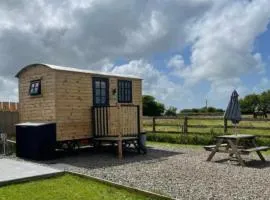 On the Moor Shepherds Huts、ボドミンのシャレー