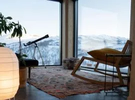 Cozy Retreat and danish design in Nature's Splendor, Sogn, Norway, Jacuzzi-option available