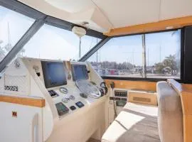 Barco Americano Sotogrande
