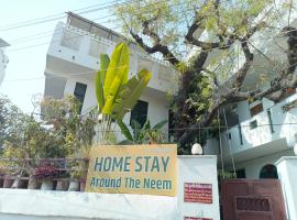 Homestay Around The Neem, hotel in Udaipur