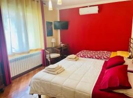 Bed and Breakfast L'Albero Maestro – hotel z parkingiem w mieście Andrate