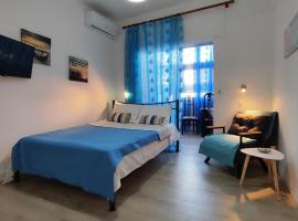 Economy apartment, beach rental in Flogita