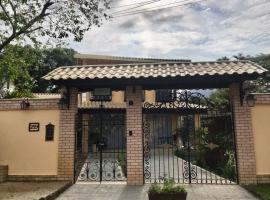 Espaço Vitória Imperial, pet-friendly hotel in Guapimirim