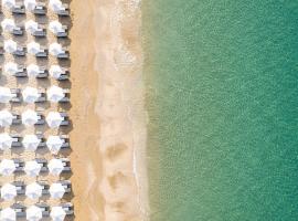 Barefoot Contessa, hotel near Monastery of Sission, Lourdhata