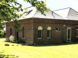 Charmant cottage 8 personnes en Normandie, ξενοδοχείο σε Cleuville