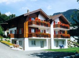 Bel-Häx – hotel w pobliżu miejsca Gondelbahn Blatten - Chiematte 8p Gondola w mieście Blatten bei Naters