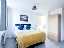 Spacious 6 Bedroom House Near City Centre, apartemen di Birmingham