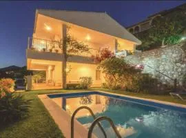 Sunny Villa with Private Pool in Almuñécar