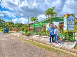 Arenal Chill Inn, B&B/chambre d'hôtes à Nuevo Arenal