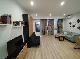 Grand studio spacieux et climatisé, self catering accommodation in Saint-Raphaël