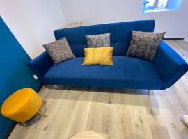 Maisonnette 2/4 personnes en bord de sevre, hotel di Cugand