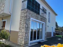 Wanderlust House, cheap hotel in Ponta Delgada