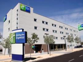 Holiday Inn Express Madrid-Getafe, an IHG Hotel, готель у місті Хетафе
