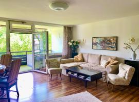 PRIEN Spacious Roof Top Maisonett Apartment at Lake Chiemsee, Hotel in Prien am Chiemsee