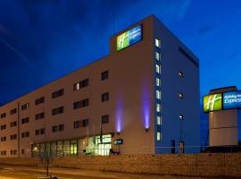 Holiday Inn Express Vitoria, an IHG Hotel, hotelli kohteessa Vitoria-Gasteiz