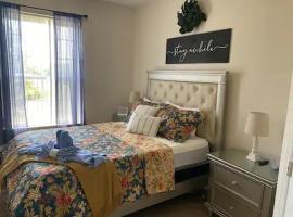 Adventures With A Mouse - moments to Disney!, serviced apartment in Kissimmee