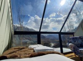 Sevinc with Forest View - Cloud Nine and a Half, cabaña o casa de campo en Baltit
