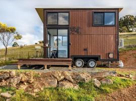 Montara Views 3, glamping site in Ararat