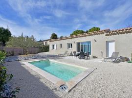 Villa Santa - Piscine - Wi-Fi - Proche Ventoux - idéal Cyclistes، بيت عطلات في Mormoiron