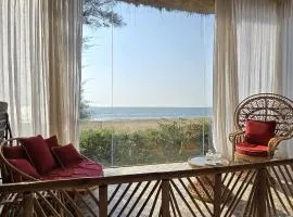 Kurma A Private Beach