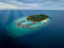 Ellaidhoo Maldives by Cinnamon - Complimentary Speedboat Return for 2 pax on 7 nights or more stays valid to 31 Oct 2027 & up to 2 kids stay free, hotel em Hangnaameedhoo