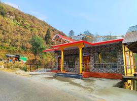 Ramdhura Explorers Retreat, rum i privatbostad i Pedong
