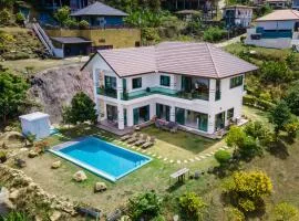 Karon Horizon: Coastal Charm Villa