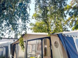 Sonata Camp, hotel em Jastarnia