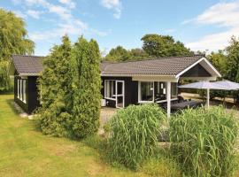 Cozy Home In Humble With Sauna, khách sạn ở Humble