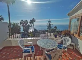 Carabeo 36 Seaview Apartment