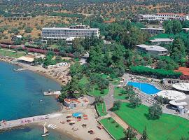 O Paradise beach Resort and Spa, hotel de 5 estrelas em Magoúla