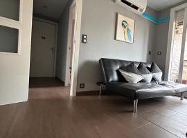Comfortable house, apartment in El Prat de Llobregat