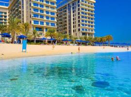 Marjan Island Beautiful Apartment Sea View Beach Luxury Rooms Ras Al Khaimah UAE – hotel w mieście Ras al-Chajma
