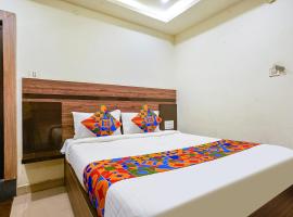 FabHotel Raj Vihar Residency, hotel near Vijayawada Airport - VGA, Vijayawāda