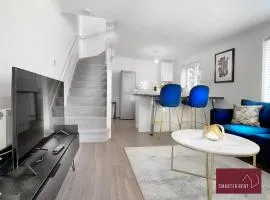 Lightwater - 1 Bedroom Terraced House
