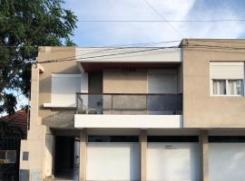 Dpto Toscana、Las Varillasのホテル