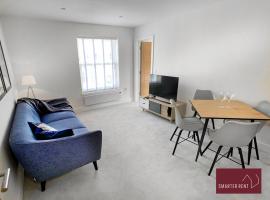 Eton, Windsor - 1 Bedroom First Floor Apartment - With Parking, casa per le vacanze a Eton