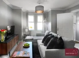 Knaphill - 2 Bedroom House - With Parking