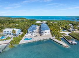 Peaceful Palms A2, villa in Islamorada