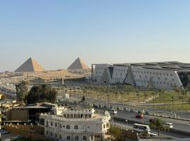 Museum comfort view Giza ' pyramids, hotel with parking in Giza