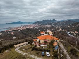 [5 TERRE]The Terrace on the Gulf - Parking / Wi-fi: Lavagna'da bir otel