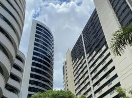 Puerto Santa Ana, Torres Bellini, 2 dormitorios, Parqueo