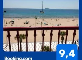 Las Damas 3B Beach Front - Pool & Parking