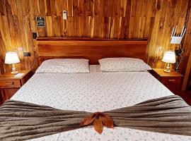 Cacahua Paradise Lodge, Río Celeste, отель типа «постель и завтрак» в городе Rio Celeste