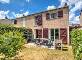 Le Cocon - Petit déjeuner, Netflix, Jacuzzi*, kjæledyrvennlig hotell i Carrières-sous-Poissy