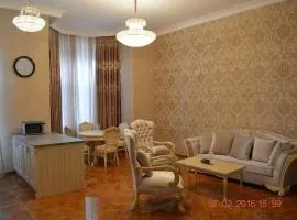 Classical apartment in heart of Baku