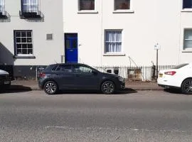 Pulteney Road Apartment