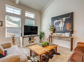 Idyllic Lago Vista Home Less Than 1 Mi to Lake Travis!