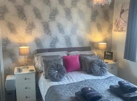 Beautiful Double Room, hotel in Culloden